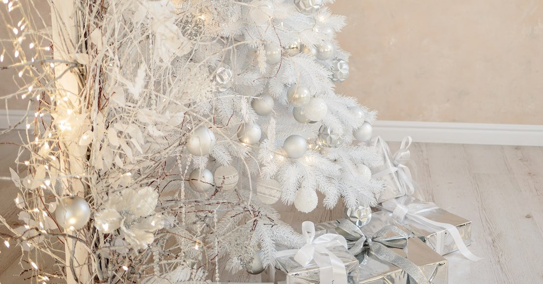 all white christmas tree decor and set up