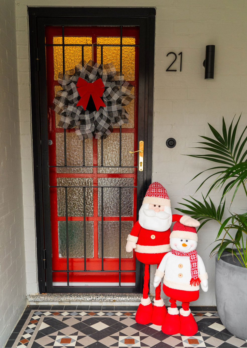 Burlap Holiday Door Wreath